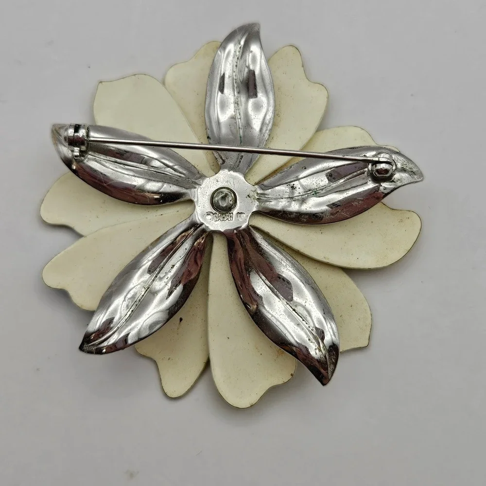 Sarah Coventry Vintage Enamel Flower Brooch Pin Blue Yellow Silver Tone 60s